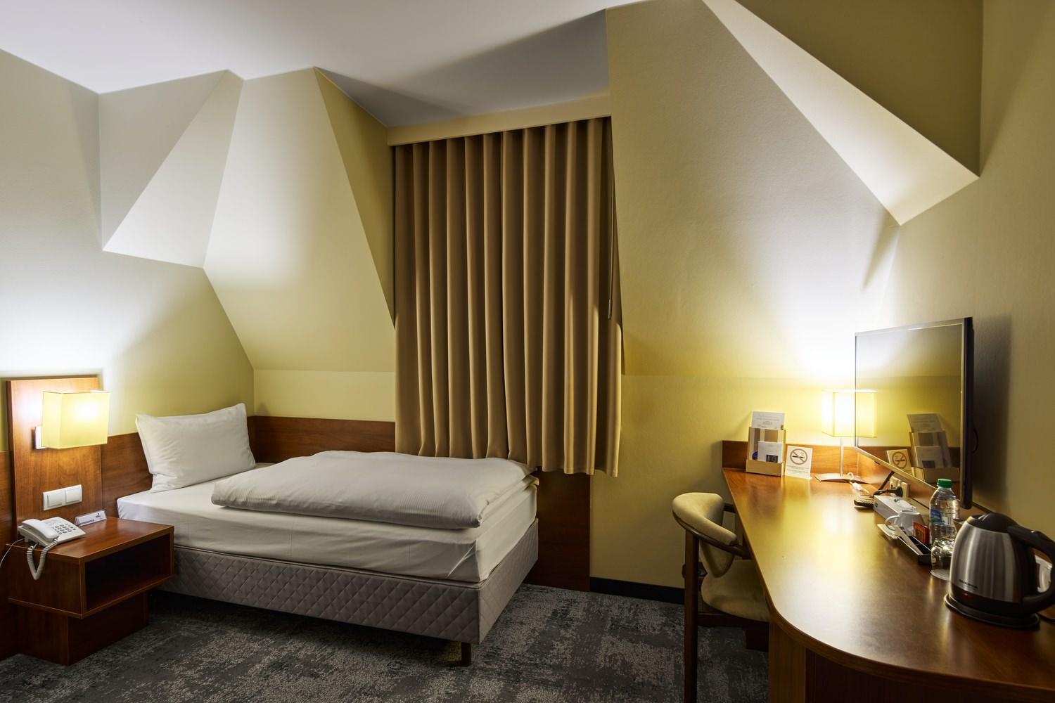 Hotel Na Polboru Sieradz Luaran gambar